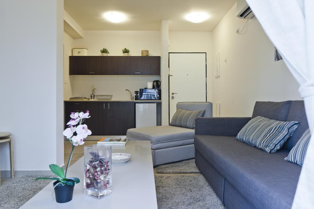 Tlv Suites By The Sea - 2 Rooms Tel Aviv-Jaffa Exterior foto